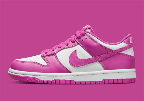 nike fuchsia dunks|fuchsia Nike dunk low.